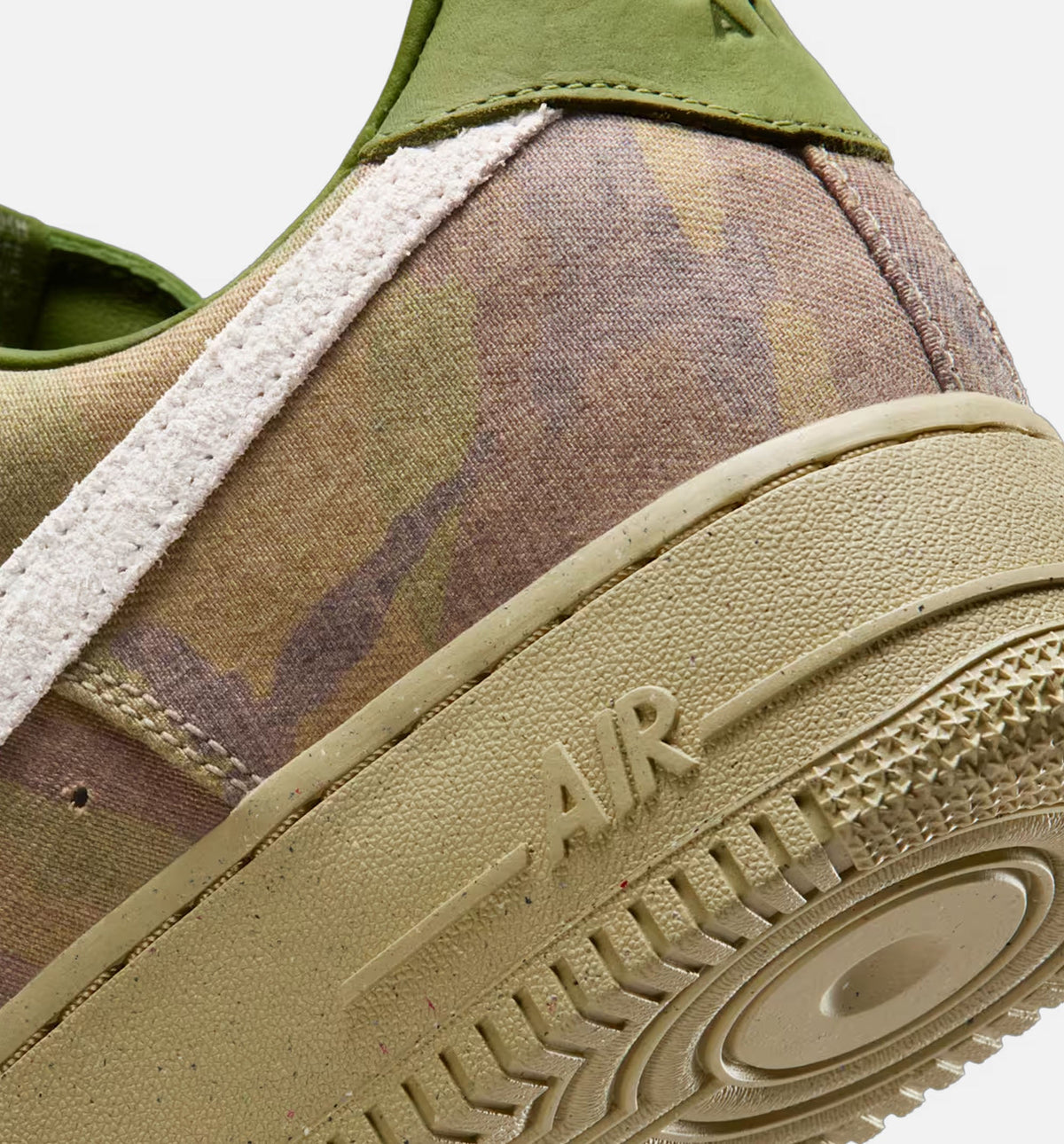 Air Force 1 Low Asparagus and Chlorophyll Men's Lifestyle Shoe