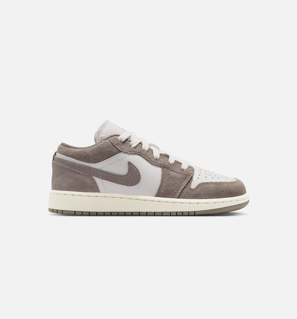 Air Jordan 1 Low Grade School Lifestyle Shoe
