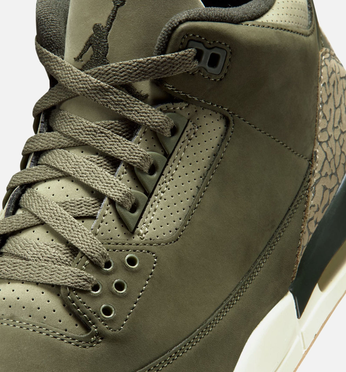Air Jordan 3 Retro Medium Olive Men's Lifestyle Shoe