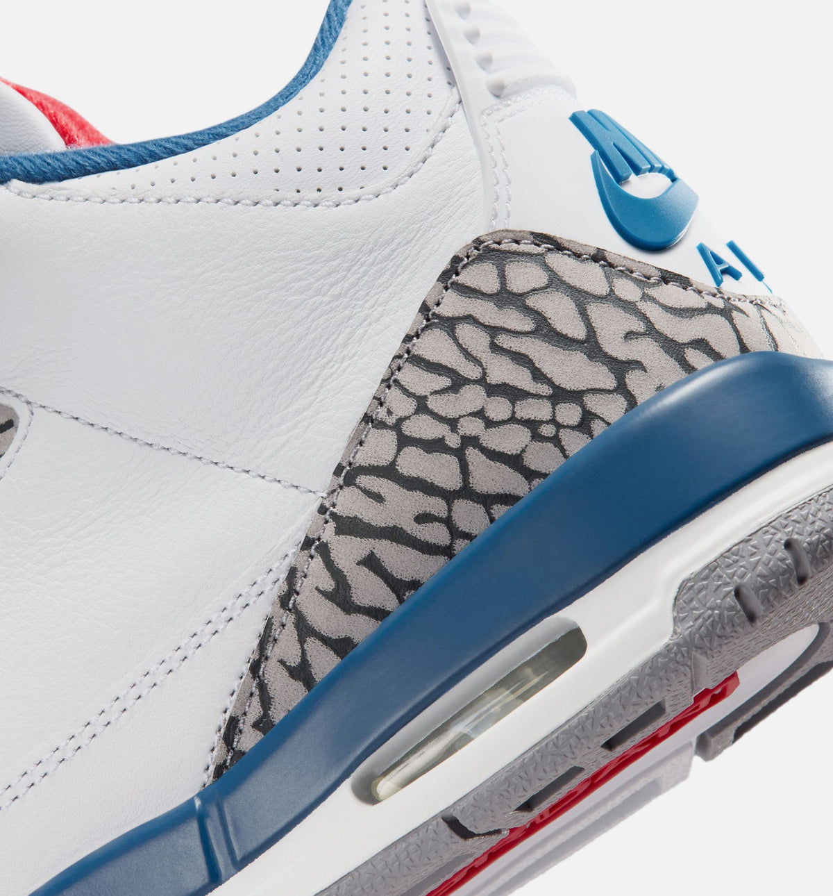 Air Jordan 3 Retro OG True Blue Grade School Lifestyle Shoe